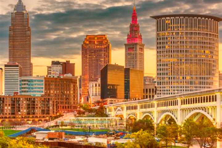 Nora, 24 — Escort in Cleveland, United States