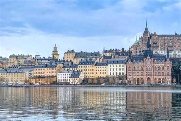 Nora, 24 — Escort in Kahoeg, Sweden
