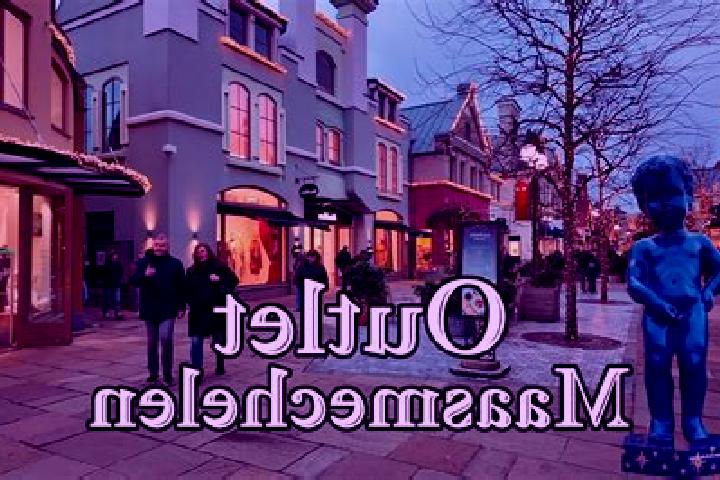Nora, 24 — Escort in Maasmechelen, Belgium