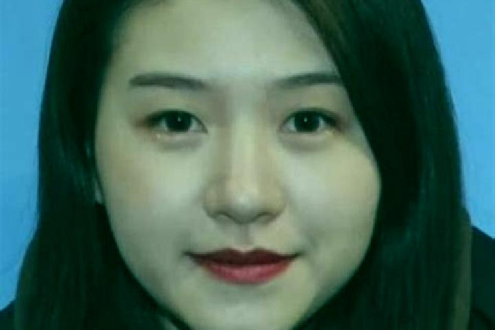 Nora, 24 — Escort in Ningnan, China