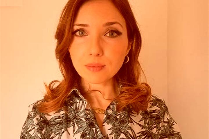 Nora, 24 — Escort in Prislopu Mare, Romania