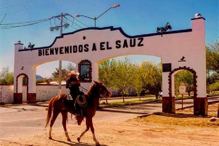 Nora, 24 — Escort in Sauz de Armenta, Mexico