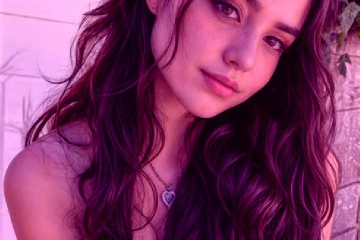 Nora, 25, a auburn blue-eyed middle eastern companion based in Sebedo. Offering CIM, OWO, BDSM, Party Girl, A-Level. Available for incall and outcall, overni...