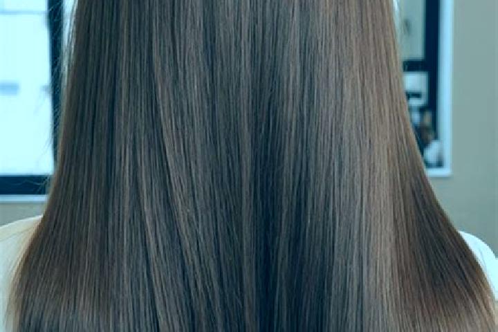 Nora, 25, a auburn brown-eyed caucasian companion based in Arminia. Offering Fetish, OWO, Erotic Massage. Available for incall and outcall, day and evening d...