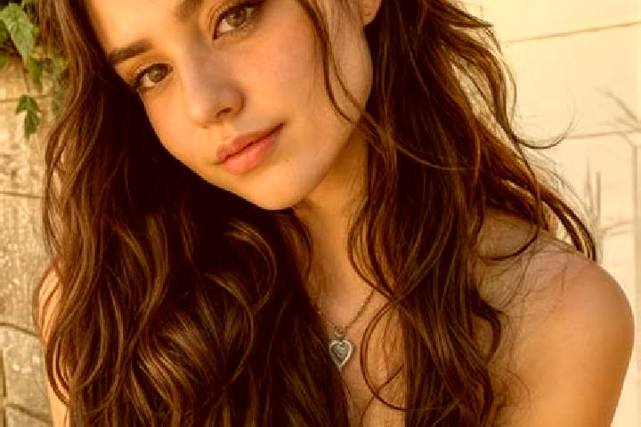 Nora, 25, a black hazel-eyed caucasian companion based in Dylym. Offering Prostate Massage, BDSM, Girlfriend Experience, 69, OWO. Available for incall and ou...