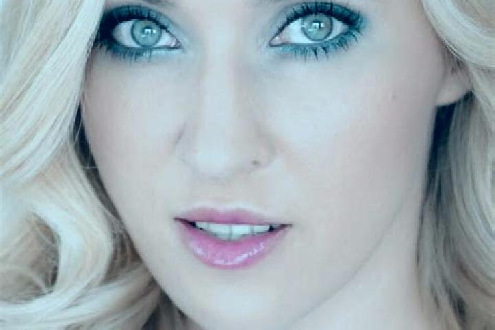 Nora, 25, a blonde green-eyed caucasian companion based in La Prieta. Offering Dinner Date, BDSM, Prostate Massage, Deep French Kissing. Available for incall...