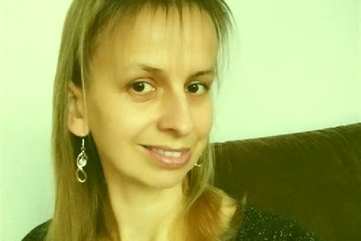 Nora, 25 — Escort in Martinice, Czech Republic