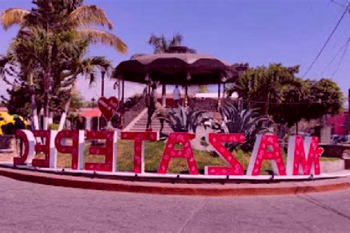 Nora, 25 — Escort in Mazatepec, Mexico