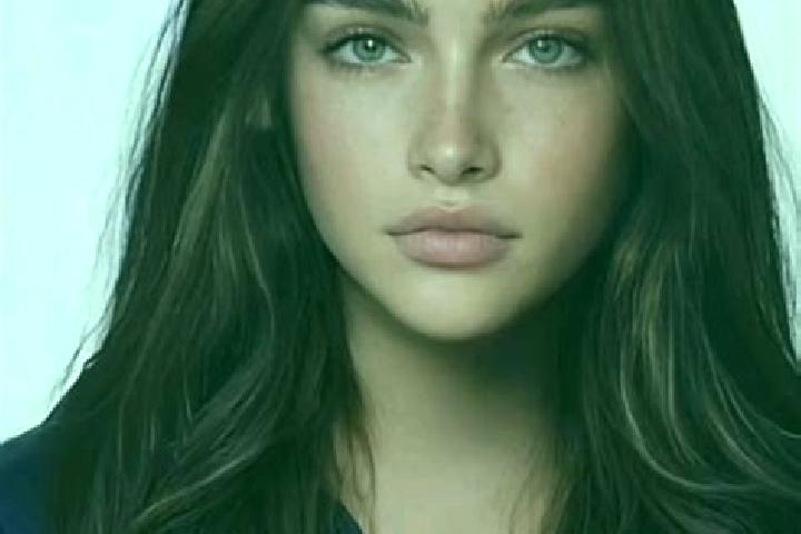 Nora, 26, a brunette blue-eyed mixed companion based in Tay Mo. Offering OWO, Travel Companion, BDSM. Available for incall and outcall, day and evening dates.