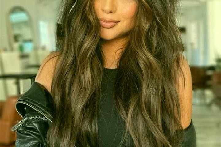 Nora, 26, a brunette dark-eyed caribbean companion based in Daenikon. Offering Massage, CIM, Domination, Overnight. Available for incall and outcall, day and...