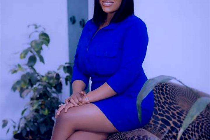 Nora, 26 — Escort in Aliade, Nigeria