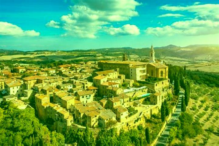 Nora, 26 — Escort in Pienza, Italy