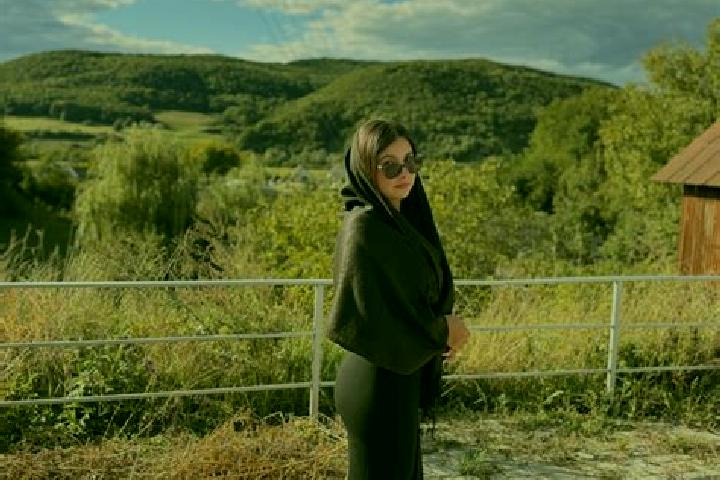 Nora, 26 — Escort in Seleus, Romania