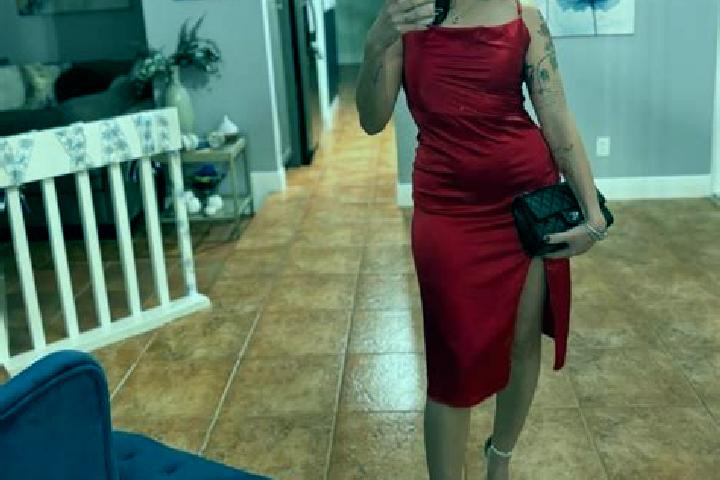Nora, 26 — Escort in Shafter, United States