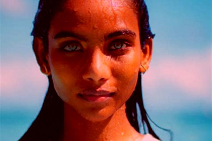 Nora, 27, a auburn blue-eyed indian companion based in Sai Mai. Offering Dinner Date, Prostate Massage, BDSM, Massage. Available for incall and outcall, day ...