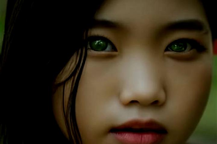 Nora, 27, a black green-eyed asian companion based in Feofaniya. Offering OWO, Fetish, Striptease, Couples. Available for incall and outcall, day and evening...