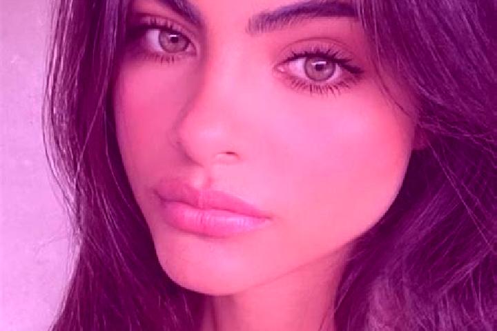 Nora, 27, a brunette grey-eyed middle eastern companion based in Cornei. Offering 69, Fetish, Roleplay. Available for incall and outcall, overnight bookings ...