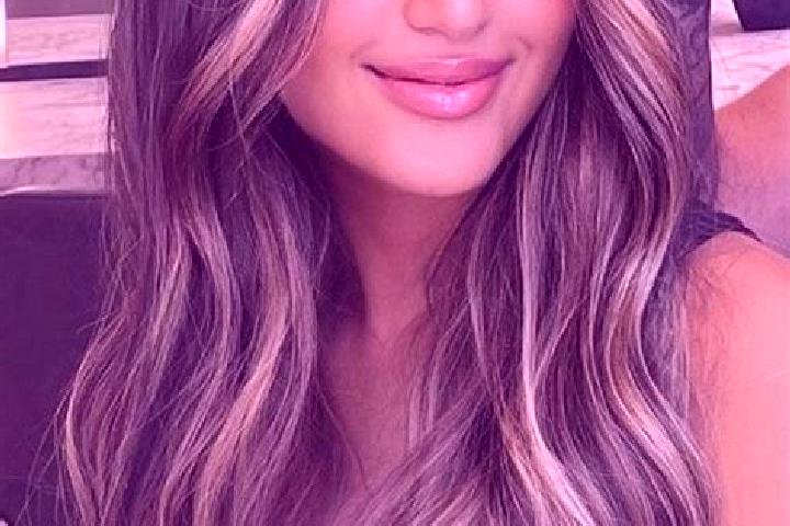 Nora, 27, a dark blonde dark-eyed caribbean companion based in Mezzogoro. Offering 69, OWO, Massage. Available for incall and outcall, overnight bookings ava...