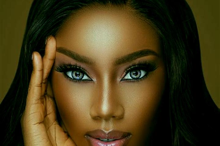 Nora, 27, a red blue-eyed ebony companion based in Lobsann. Offering CIM, Travel Companion, Fetish, Erotic Massage. Available for incall and outcall, overnig...