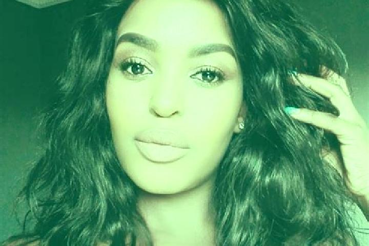 Nora, 27 — Escort in Alexandra, South Africa
