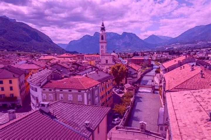 Nora, 27 — Escort in Borgo Valsugana, Italy