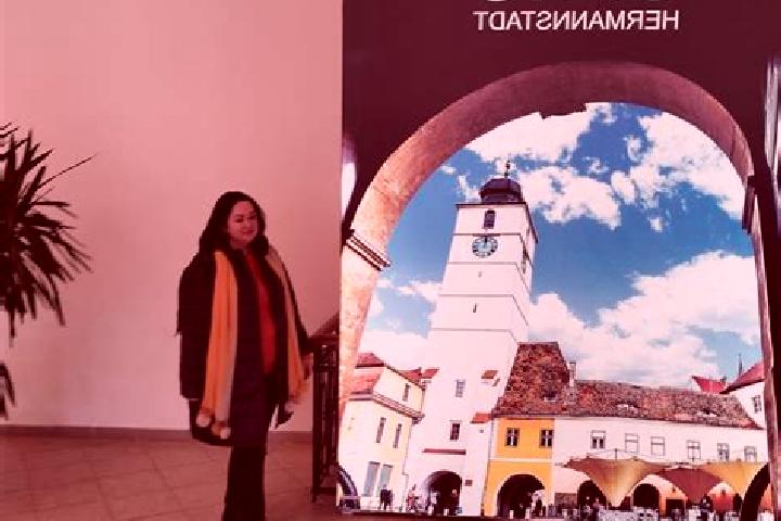 Nora, 27 — Escort in Cranguri, Romania
