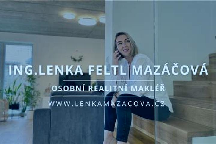Nora, 27 — Escort in Lanskroun, Czech Republic