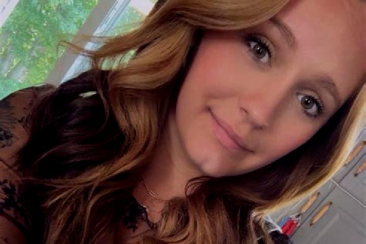 Nora, 27 — Escort in Ryegate, United States
