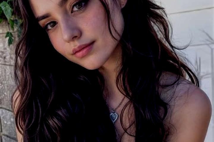 Nora, 28, a auburn hazel-eyed caribbean companion based in Hinzenburg. Offering Deep French Kissing, Prostate Massage, GFE. Available for incall and outcall,...