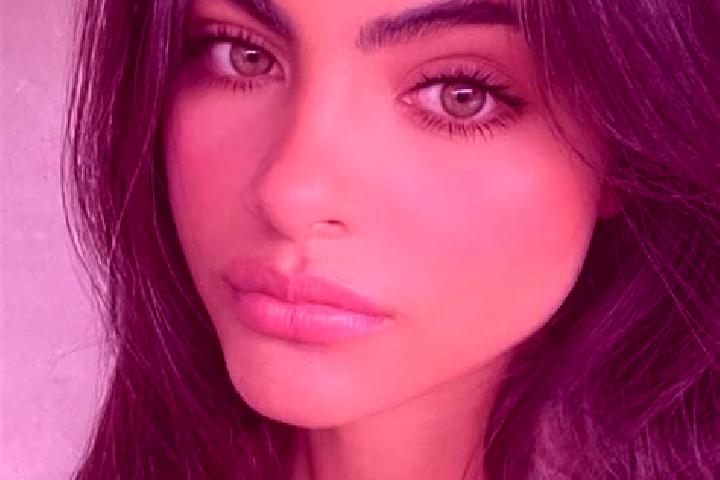 Nora, 28, a chestnut green-eyed indian companion based in Hebburn. Offering Overnight, 69, Massage. Available for incall and outcall, day and evening dates.