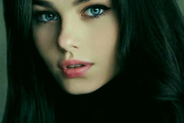 Nora, 28, a red dark-eyed caucasian companion based in Meinborn. Offering CIM, Tantra, Domination, OWO. Available for incall and outcall, day and evening dates.