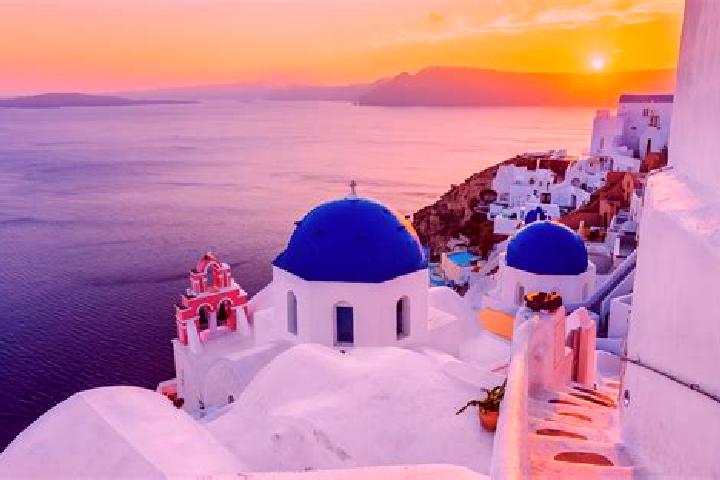 Nora, 28 — Escort in Epiniana, Greece