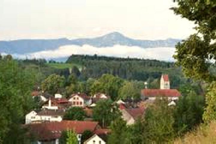 Nora, 28 — Escort in Huglfing, Germany