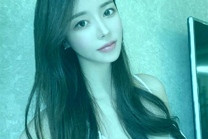 Nora, 28 — Escort in Lhabupu, China