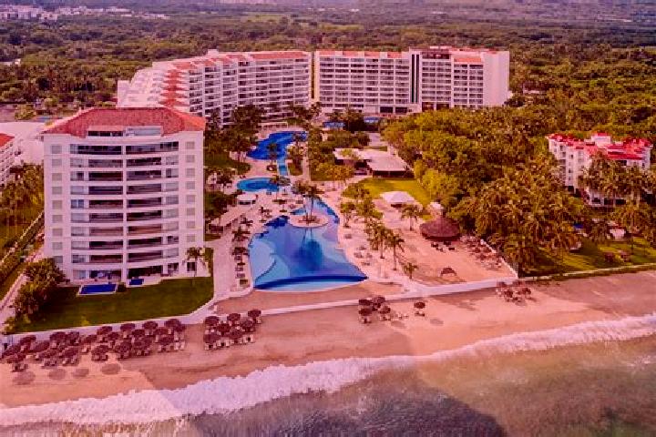 Nora, 28 — Escort in Nuevo Vallarta, Mexico