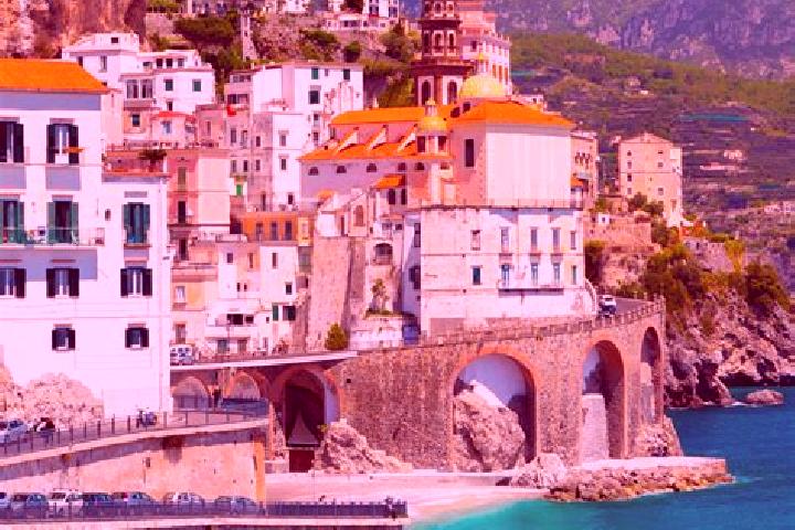 Nora, 28 — Escort in Palestrina, Italy