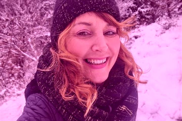Nora, 28 — Escort in Plesi, Romania