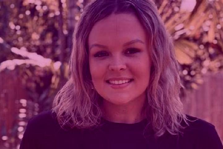 Nora, 28 — Escort in Saint Peters, Australia