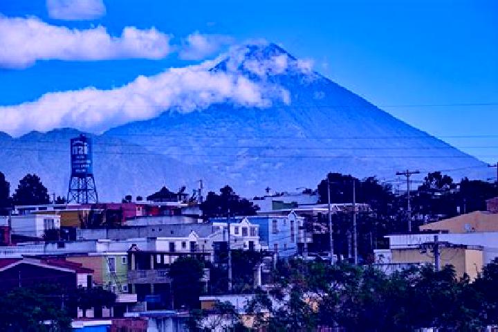 Nora, 28 — Escort in Villa Nueva, Guatemala