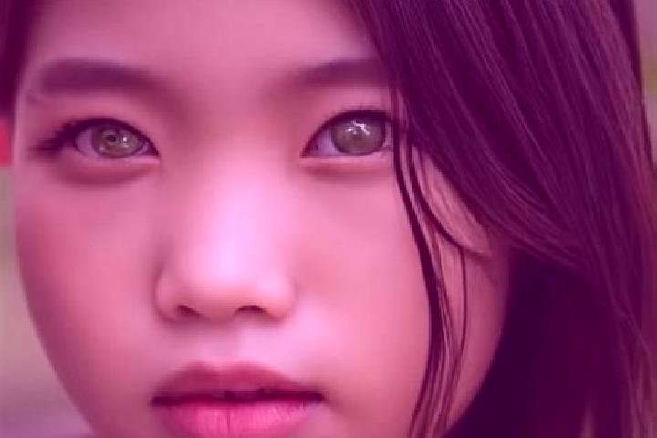 Nora, 29, a red green-eyed asian companion based in Raguhn. Offering CIM, Party Girl, Prostate Massage, BDSM. Available for incall and outcall, overnight boo...