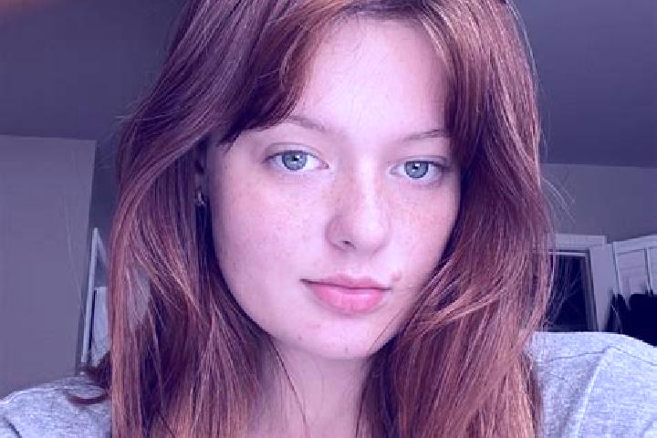Nora, 29, a red grey-eyed indian companion based in Bundanoon. Offering CIM, Travel Companion, Girlfriend Experience, A-Level. Available for incall and outca...