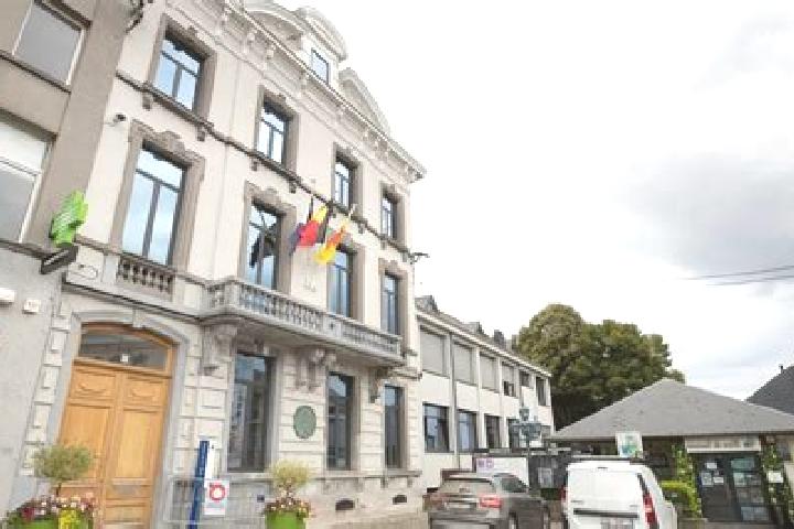 Nora, 29 — Escort in Avernas-le-Bauduin, Belgium