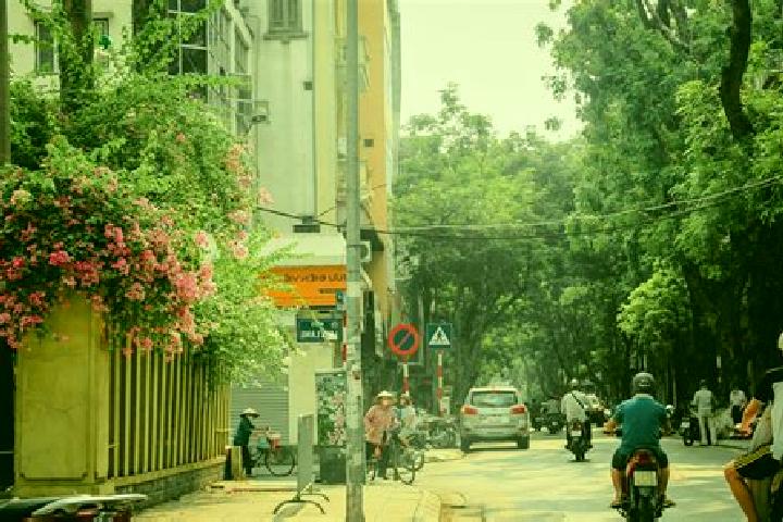 Nora, 29 — Escort in Ea Po, Vietnam