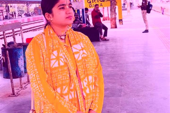 Nora, 29 — Escort in Indergarh, India