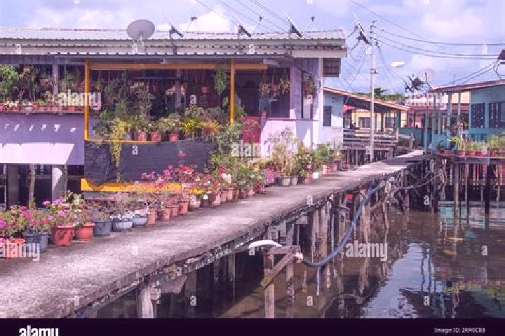 Nora, 29 — Escort in Kampung Ayer Puteh, Malaysia