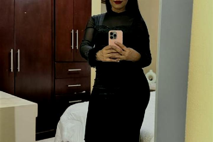 Nora, 29 — Escort in La Bebelama, Mexico