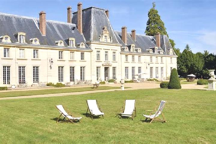 Nora, 29 — Escort in Mareil-sur-Loir, France