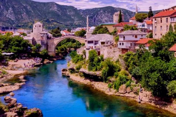 Nora, 29 — Escort in Pocitelj, Bosnia and Herzegovina