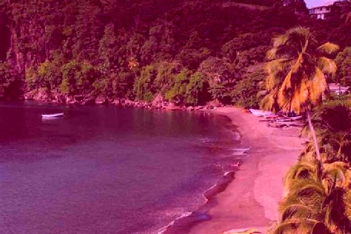 Nora, 29 — Escort in Questelles, Saint Vincent and the Grenadines