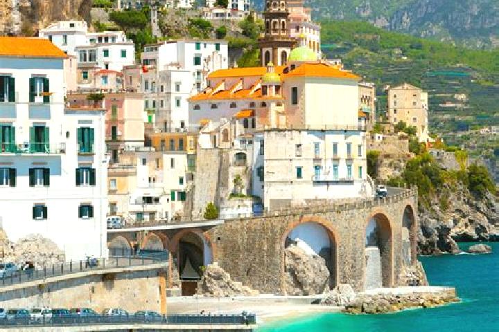Nora, 29 — Escort in Telve di Sopra, Italy